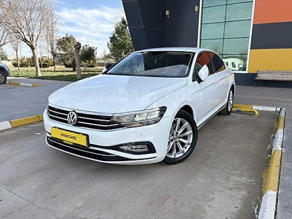 2020 MODEL TEMİZ DÜŞÜK KM PASSAT EMSALSİZ