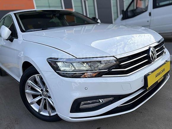 2020 MODEL TEMİZ DÜŞÜK KM PASSAT EMSALSİZ