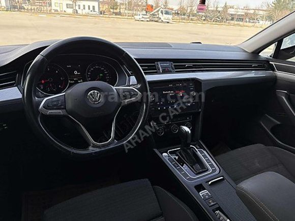 2020 MODEL TEMİZ DÜŞÜK KM PASSAT EMSALSİZ
