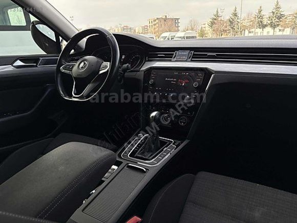 2020 MODEL TEMİZ DÜŞÜK KM PASSAT EMSALSİZ