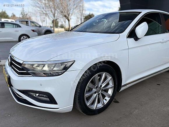 2020 MODEL TEMİZ DÜŞÜK KM PASSAT EMSALSİZ