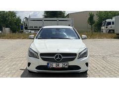 Doktor bayandan Mercedes - Benz CLA 180 D Comfort 2017 Model 