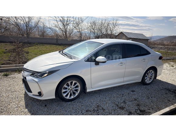 Sahibinden Toyota Corolla 1.5 Flame 2021 Model 