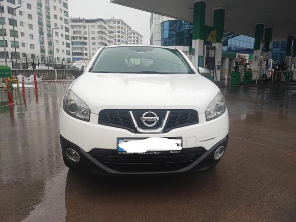 İKİNCİ SAHİBİNDEN TEMİZ QASHQAİ