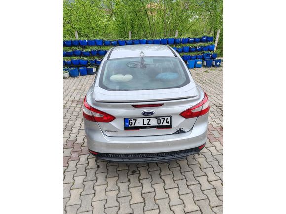 Ford Focus 136***km TEMİZ Trend 2013 Model