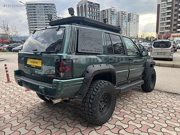 1997 GRAND CHEROKEE 5.2 LTD