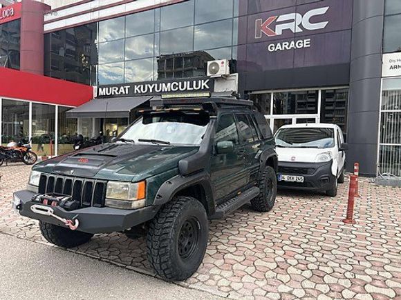 1997 GRAND CHEROKEE 5.2 LTD