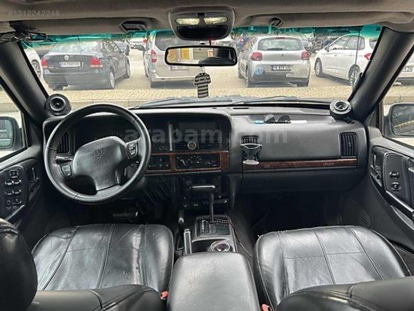 1997 GRAND CHEROKEE 5.2 LTD