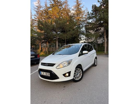 Sahibinden Ford C-Max 1.6 TDCi Titanium 2012 Model  250.000 km Beyaz