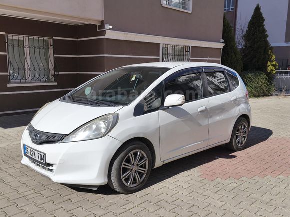 Sahibinden Honda Jazz 1.4 Joy 2012 Model