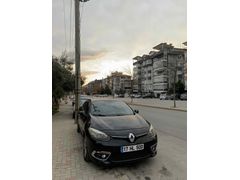 Hatasız boyasız Renault Fluence 1.5 dCi Icon 2015 Model  233.000 km Siyah