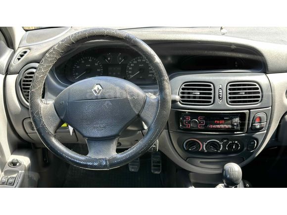Renault Megane 1.9 DTi RTE 2000 Model  Klimalı