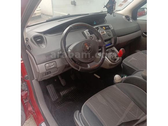 Sahibinden Renault Scenic 1.6 Dynamique 2004 Model