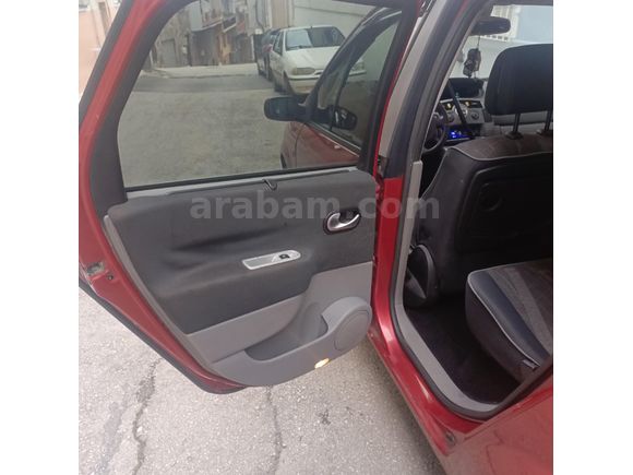 Sahibinden Renault Scenic 1.6 Dynamique 2004 Model