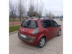Sahibinden Renault Scenic 1.6 Dynamique 2004 Model