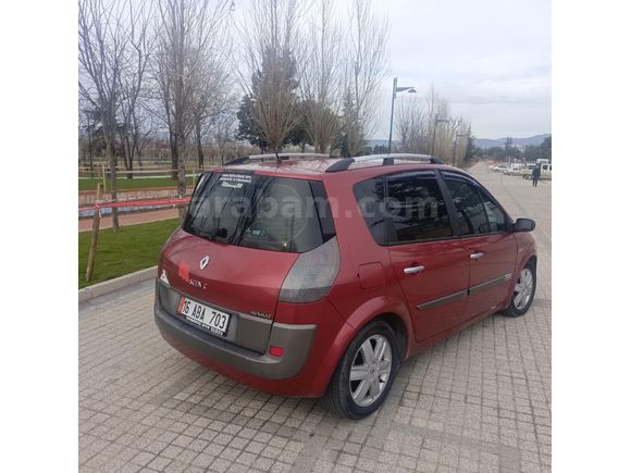Sahibinden Renault Scenic 1.6 Dynamique 2004 Model