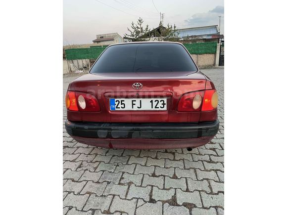 Sahibinden Toyota Corolla 1.4 Linea Terra 2001 Model 