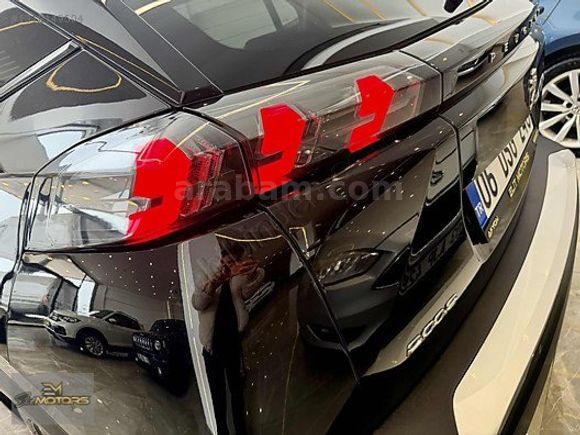 2023-1.2 PURETECH-GT EN DOLUSU-80.oooKM-EMSALSİZ TEMİZLKTE
