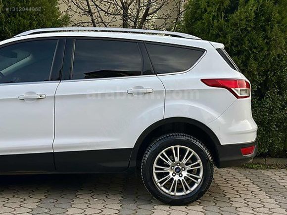 'BOYASIZ 2013 MODEL FORD KUGA TİTANİUM 94.000'KM CAM TAVAN 4x4