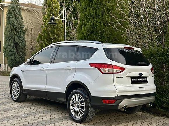 'BOYASIZ 2013 MODEL FORD KUGA TİTANİUM 94.000'KM CAM TAVAN 4x4