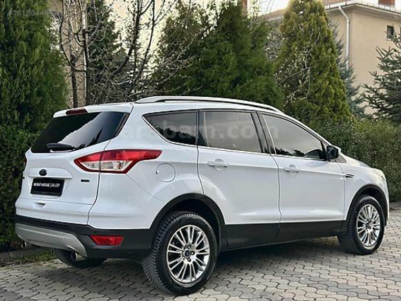 'BOYASIZ 2013 MODEL FORD KUGA TİTANİUM 94.000'KM CAM TAVAN 4x4