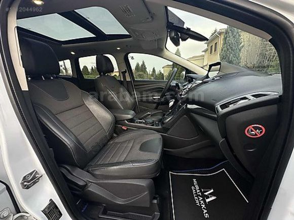 'BOYASIZ 2013 MODEL FORD KUGA TİTANİUM 94.000'KM CAM TAVAN 4x4