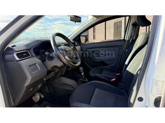 Sahibinden Dacia Duster 1.3 Tce Essential 2023 Model  78.000 km Beyaz