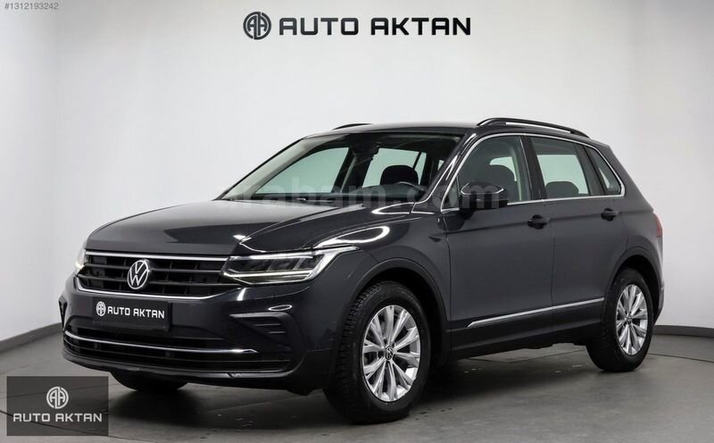 Galeriden Volkswagen Tiguan 1.5 TSI Life 2021 Model İstanbul 115.500 km Gri