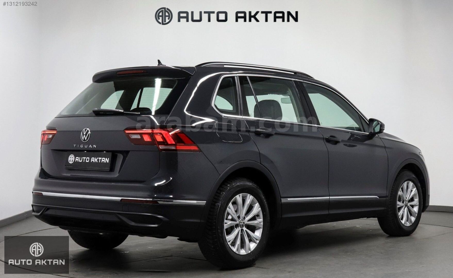 Galeriden Volkswagen Tiguan 1.5 TSI Life 2021 Model İstanbul 115.500 km Gri 5