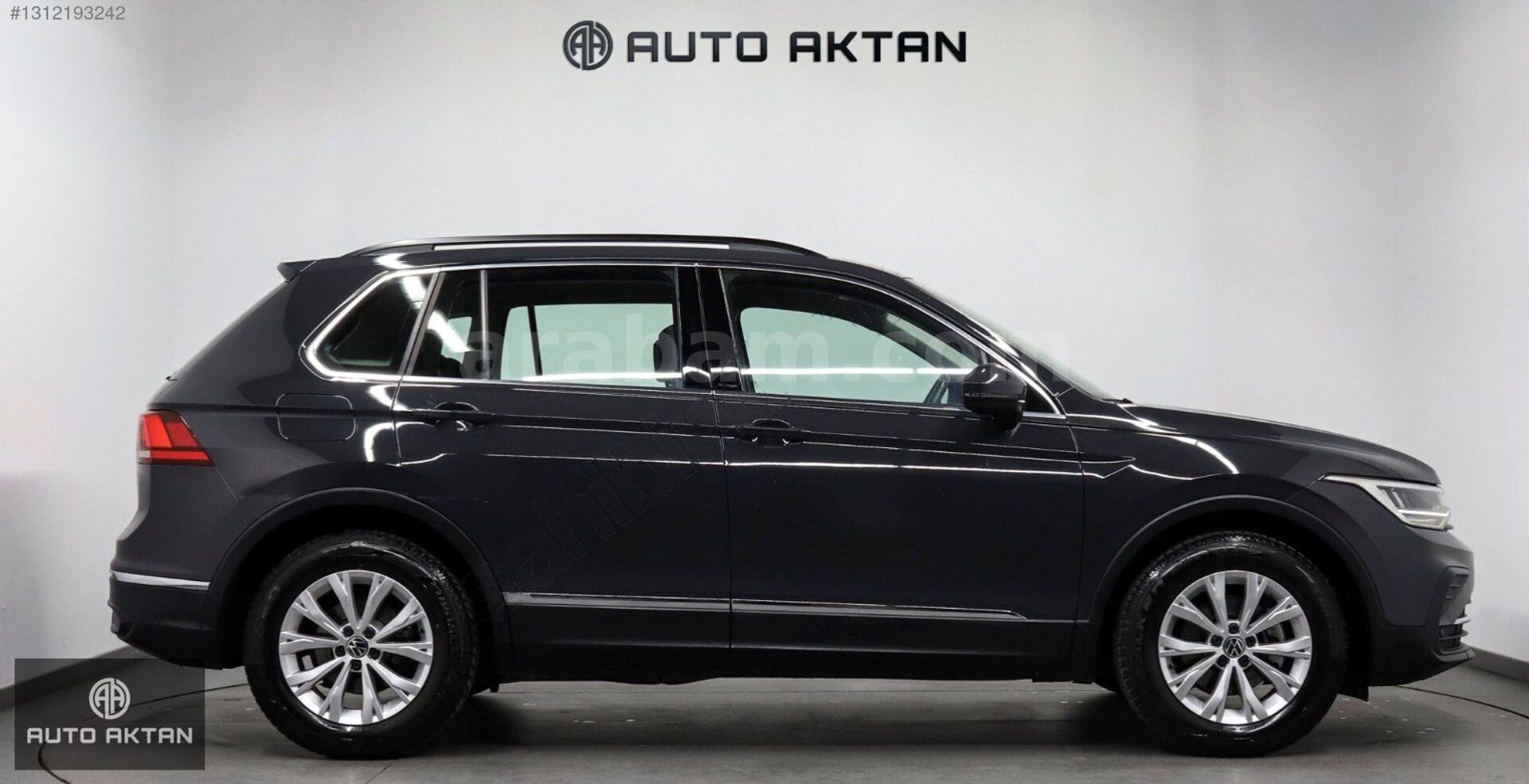 Galeriden Volkswagen Tiguan 1.5 TSI Life 2021 Model İstanbul 115.500 km Gri 4