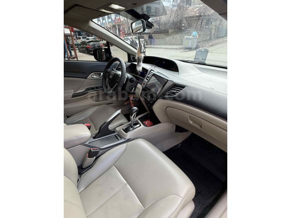 Sahibinden Honda Civic 1.6i VTEC Eco Elegance 2013 Model 