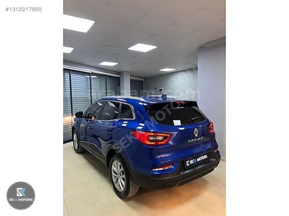 SEKA MOTORS'DAN RENAULT KADJAR CAM TAVAN BOYASIZ.
