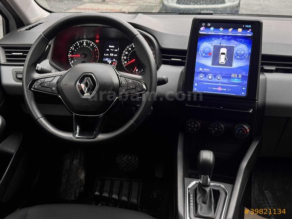 2022 RENAULT CLİO 1.0 TCE 79.000 KM SERVİS BAKIMLI TABLET EKRAN