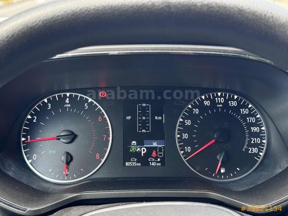 2022 RENAULT CLİO 1.0 TCE 79.000 KM SERVİS BAKIMLI TABLET EKRAN
