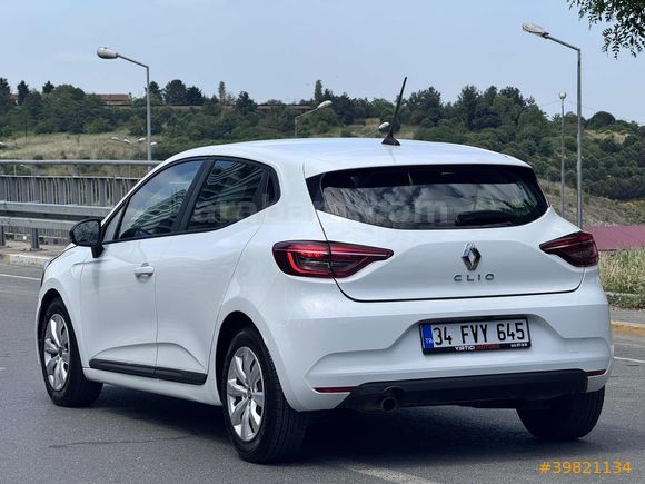2022 RENAULT CLİO 1.0 TCE 79.000 KM SERVİS BAKIMLI TABLET EKRAN