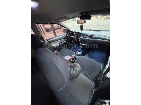 Sahibinden Mitsubishi Lancer 1.6 Comfort 2004 Model 
