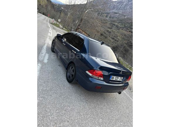 Sahibinden Mitsubishi Lancer 1.6 Comfort 2004 Model 