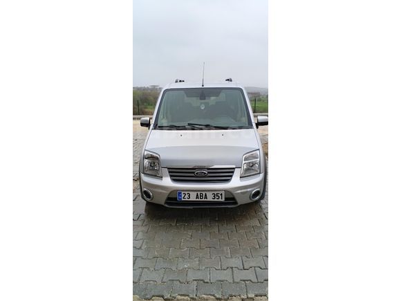 Sahibinden Ford Tourneo Connect 1.8 TDCI SWB Silver 2013 Model