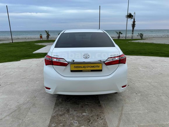 Galeriden Toyota Corolla 1.6 Advance 2015 Model Mersin