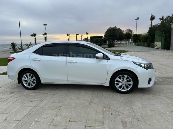 Galeriden Toyota Corolla 1.6 Advance 2015 Model Mersin