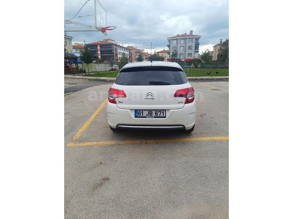 Sahibinden Citroen C4 1.6 e-HDi Exclusive 2013 Model