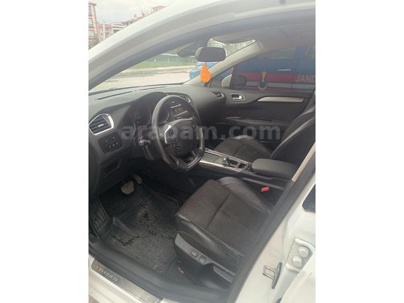 Sahibinden Citroen C4 1.6 e-HDi Exclusive 2013 Model