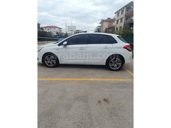 Sahibinden Citroen C4 1.6 e-HDi Exclusive 2013 Model