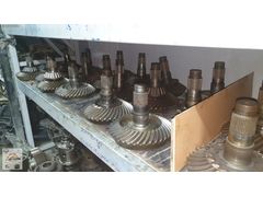 4472336272 ZF AV 132 18X35 90 DERECE AYNA MAHRUTİ