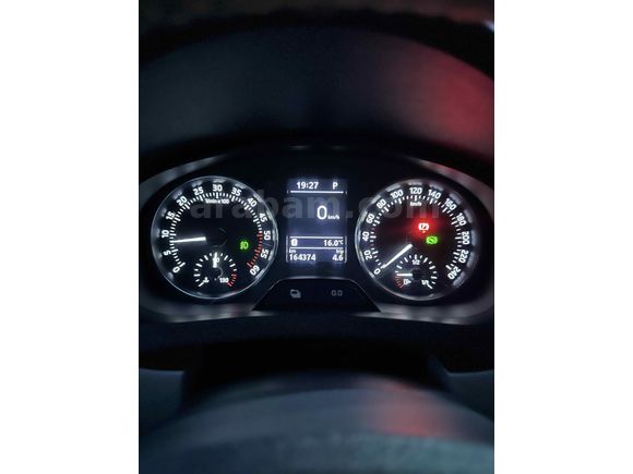 Sağlıkçıdan Skoda Rapid 1.6 TDI Elegance 2014 Model 