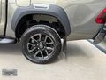 2025 HILUX 2.4D-4D INVINCIBLE 4X4
