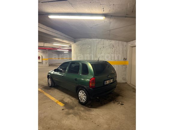 Düşük km tertemiz kullanıcıdan corsa 