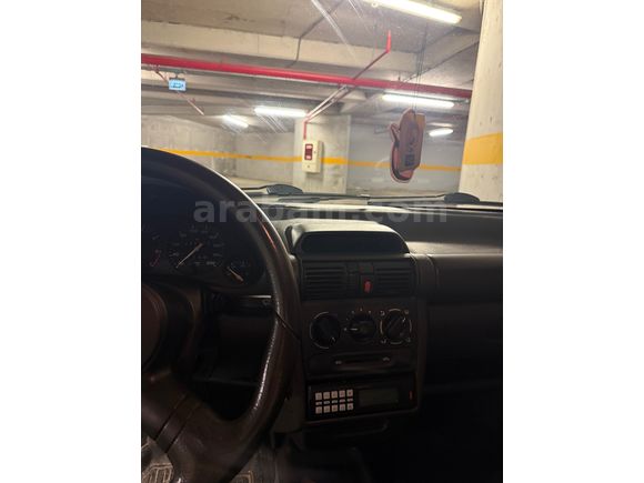 Düşük km tertemiz kullanıcıdan corsa 