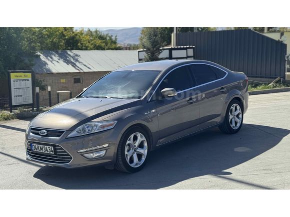 Ford Mondeo 2.0 TDCi Titanium  Düşük km özel plaka