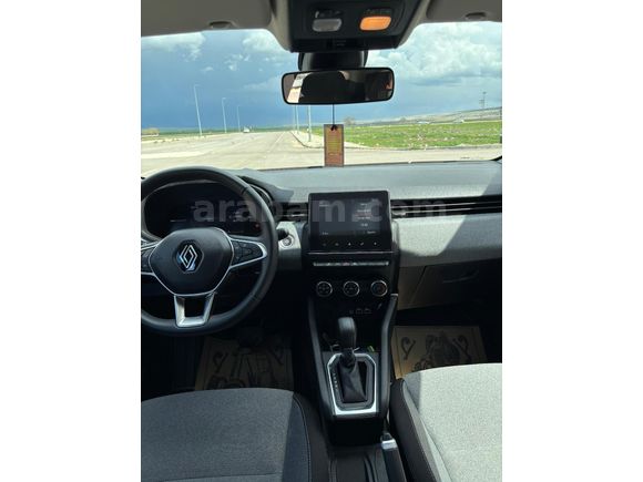 Sahibinden Renault Clio 1.0 TCe Evolution 2024 Model